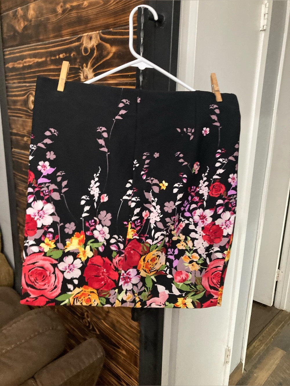 Woman’s Medium Skirt